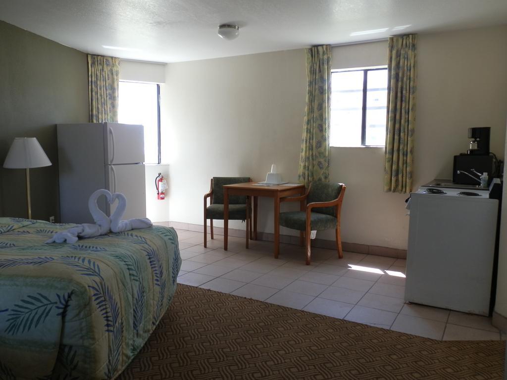 Roomba Inn & Suites - Daytona Beach Ngoại thất bức ảnh